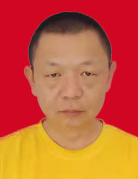 王飞